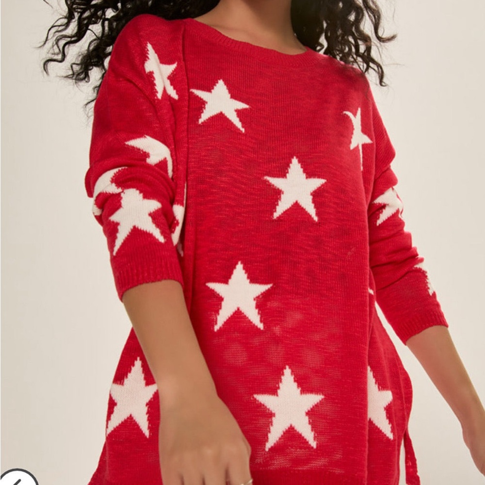 ⭐️ Starry Red Women's Crew Neck Sweater